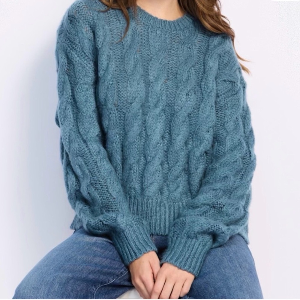 Steve Madden Teal Cable Knit Sweater